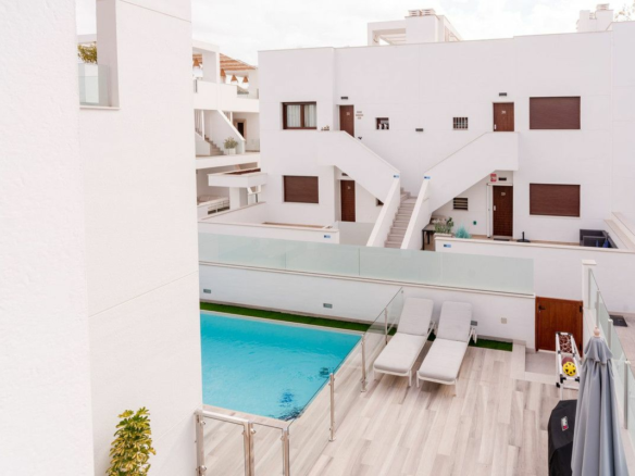 4-bedroom Villa In Torrevieja, Spain (198 M²)