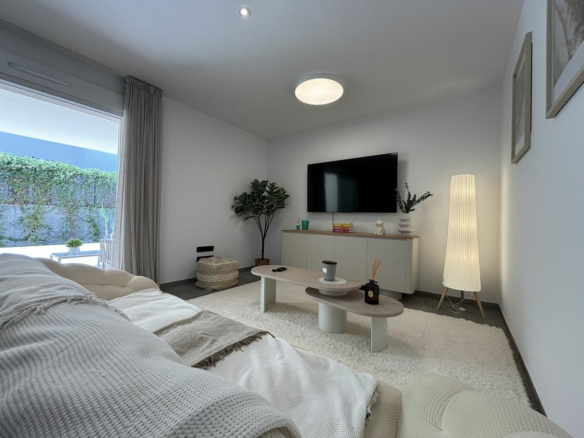 3-bedroom Apartment In Algorfa, Spain (90 M²)
