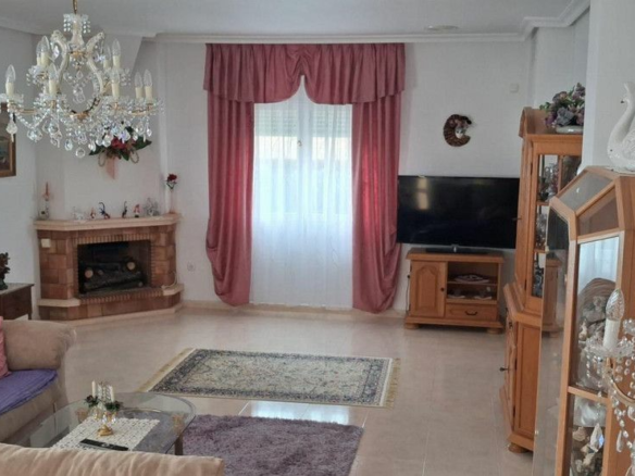 3-bedroom House In Benferri, Spain (265 M²)