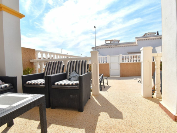 2-bedroom Apartment In Orihuela Costa, Spain (57 M²)