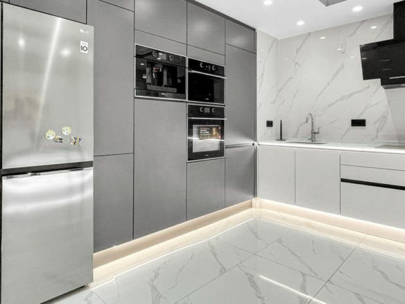 3-bedroom Apartment In Torrevieja, Spain (108 M²)