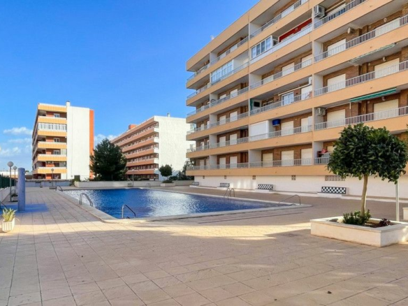 2-bedroom Apartment In Orihuela Costa, Spain (61 M²)