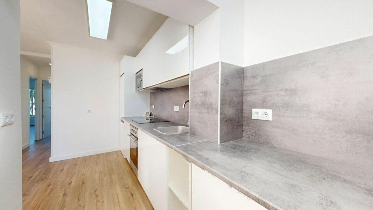 2-bedroom Apartment In Orihuela Costa, Spain (56 M²)