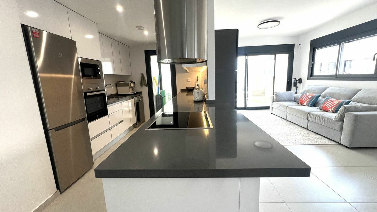 3-bedroom Apartment In Orihuela Costa, Spain (84 M²)