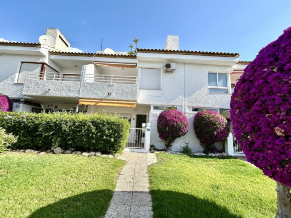 2-bedroom Apartment In Orihuela Costa, Spain (58 M²)