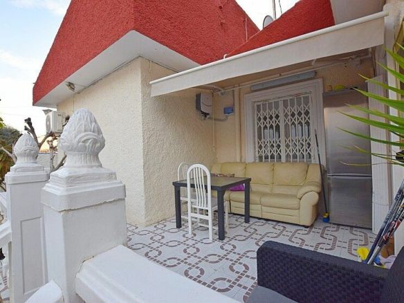 3-bedroom Villa In Torrevieja, Spain (200 M²)