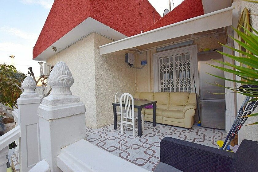 3-bedroom Villa In Torrevieja, Spain (200 M²)