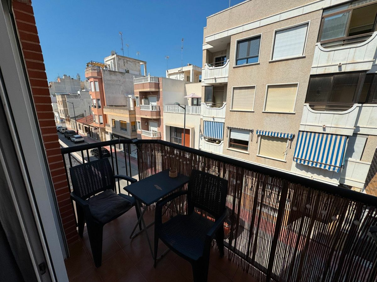 2-bedroom Apartment In Guardamar Del Segura, Spain (59 M²)