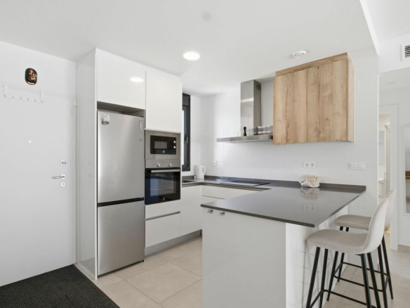 2-bedroom Apartment In Orihuela Costa, Spain (86 M²)