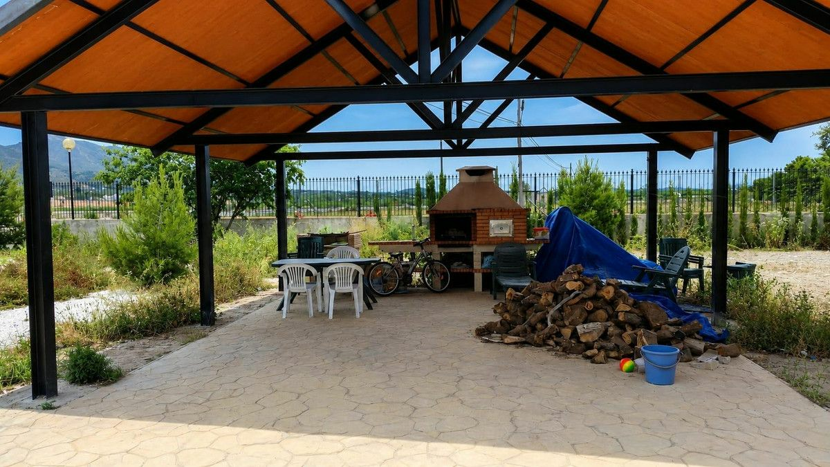 3-bedroom House In Benferri, Spain (160 M²)