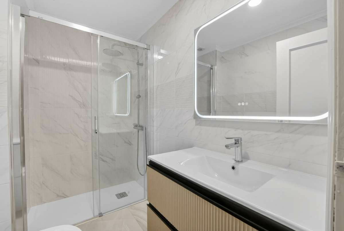 2-bedroom Apartment In Torrevieja, Spain (74 M²)