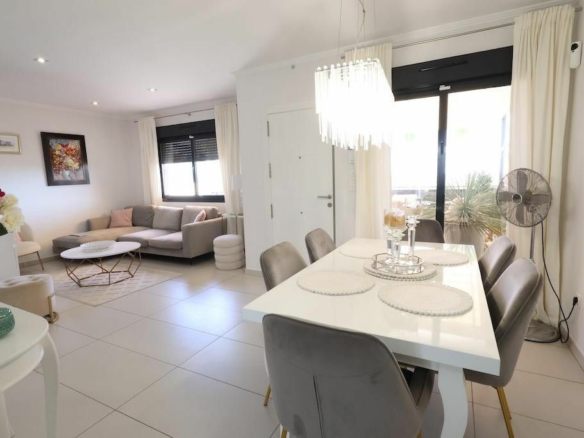 3-bedroom Apartment In Orihuela Costa, Spain (123 M²)