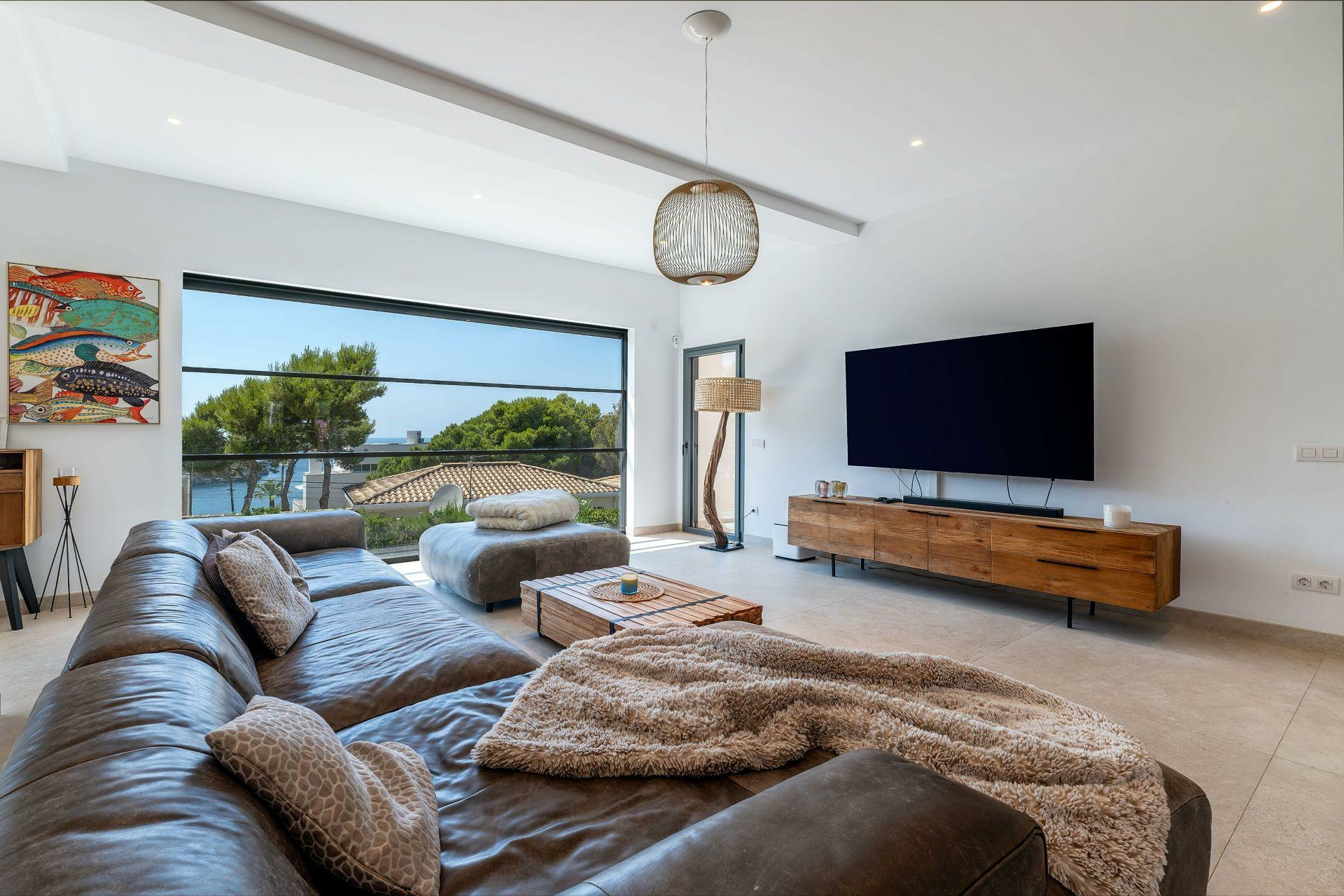 4-bedroom Villa In Calvià, Spain (526 M²)