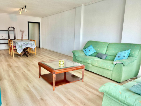 4-bedroom Apartment In Torrevieja, Spain (164 M²)