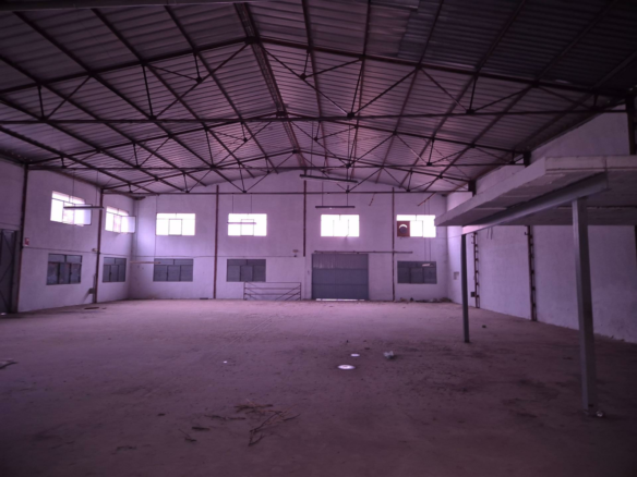 Industrial Unit In Elche, Spain (1.350 M²)