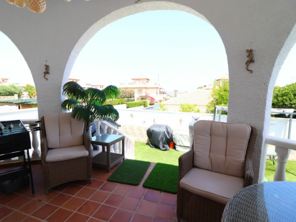 2-bedroom Villa In Orihuela Costa, Spain (70 M²)
