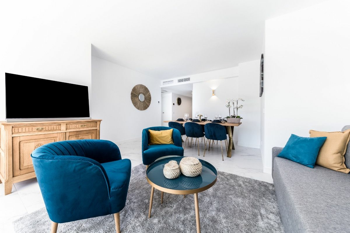 2-bedroom Apartment In Torrevieja, Spain (90 M²)