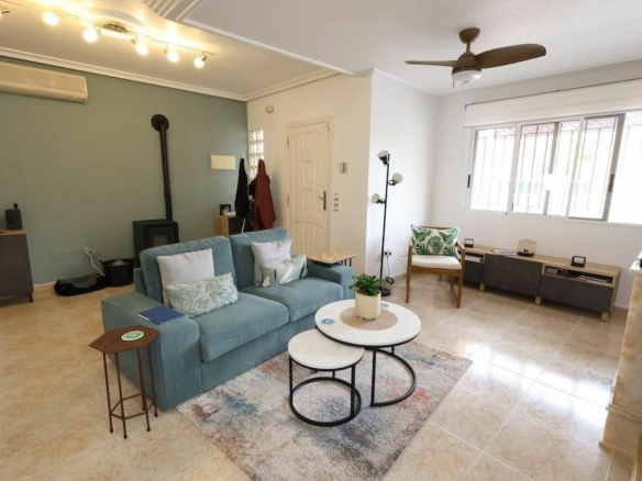 5-bedroom Villa In Orihuela Costa, Spain (208 M²)