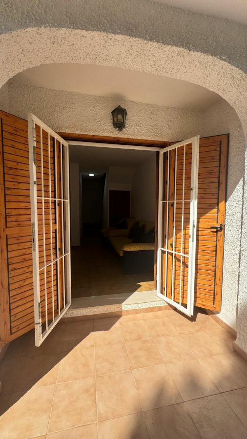 3-bedroom House In Orihuela Costa, Spain (82 M²)