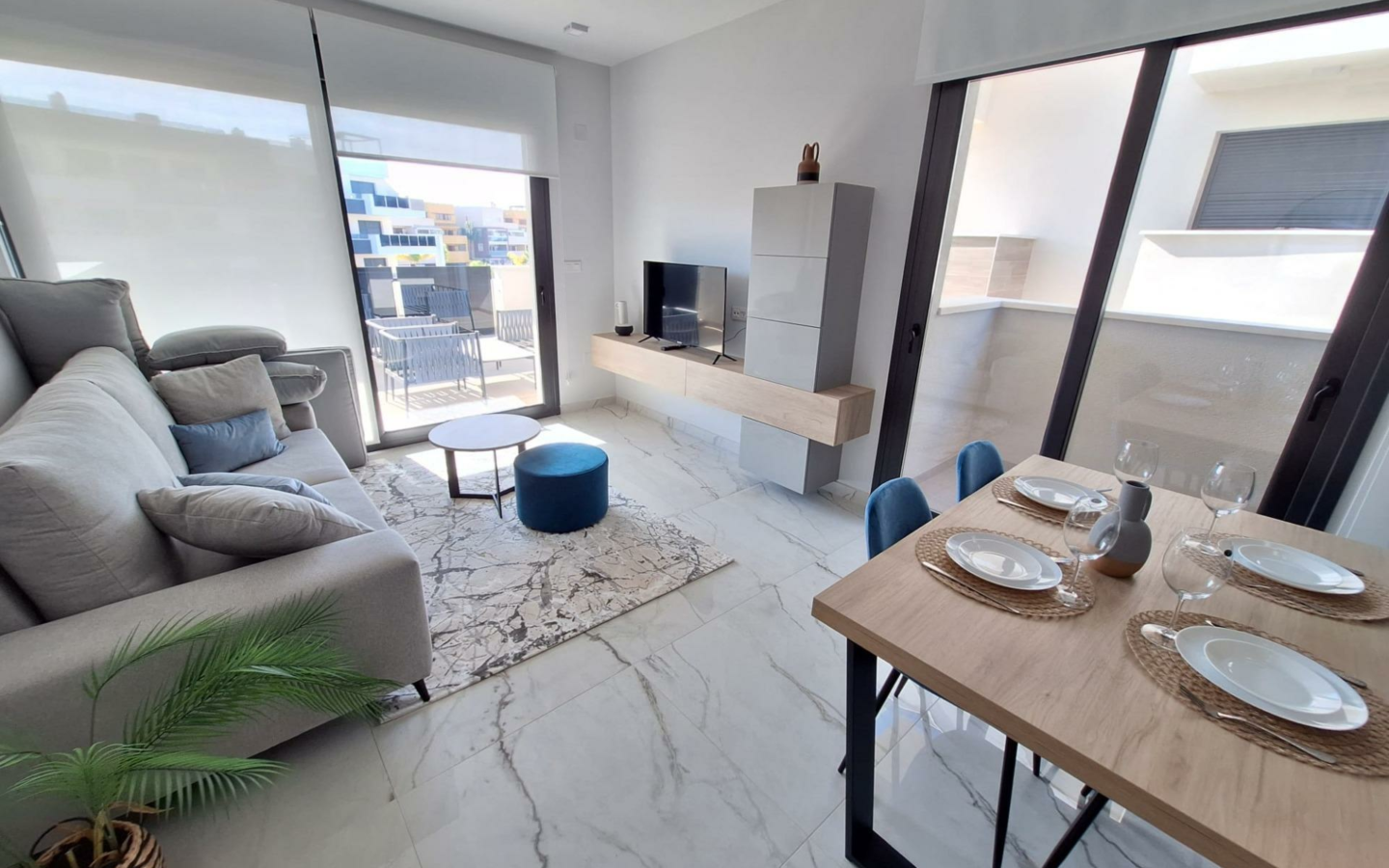 2-bedroom Apartment In Orihuela Costa, Spain (76 M²)