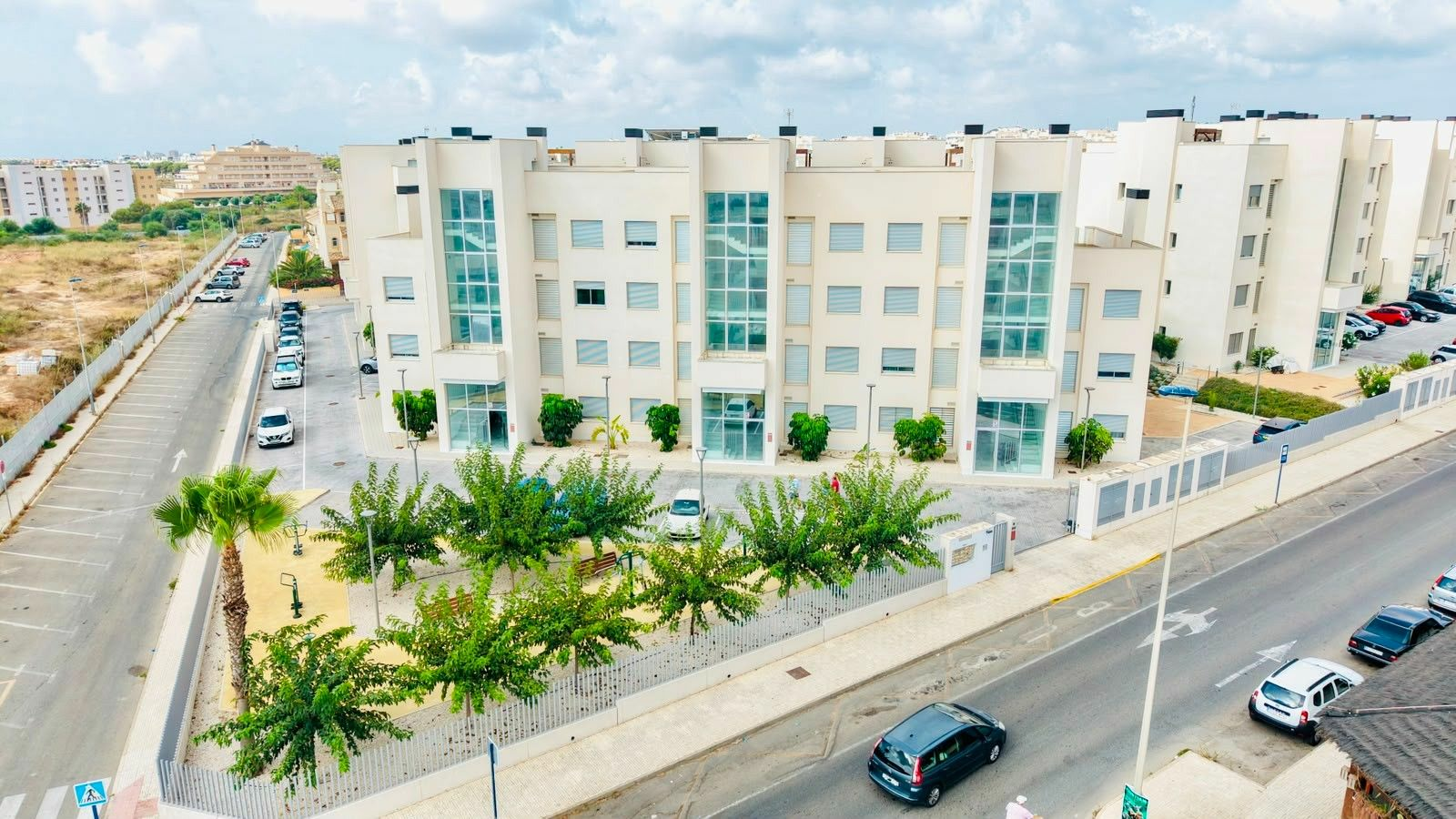 2-bedroom Apartment In Orihuela Costa, Spain (93 M²)