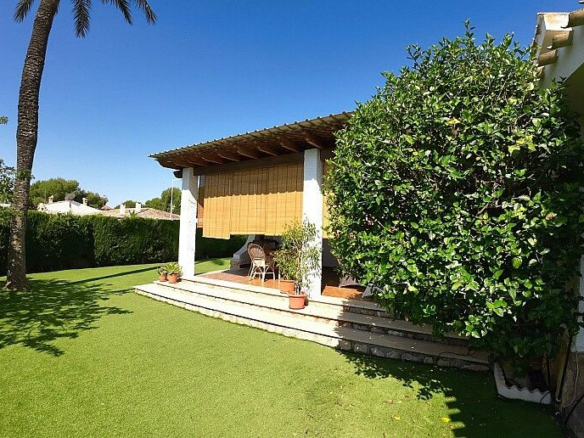 5-bedroom Villa In Orihuela Costa, Spain (750 M²)