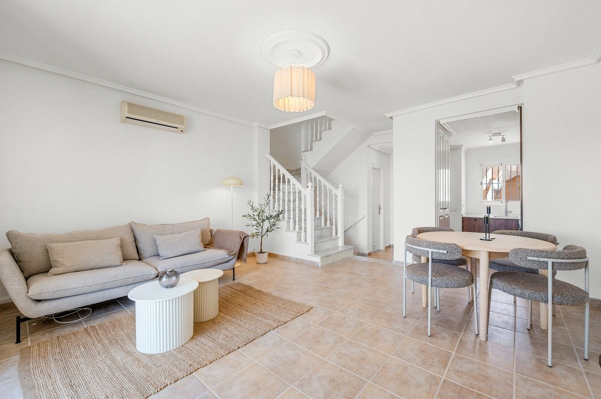 3-bedroom Villa In Rojales, Spain (105 M²)