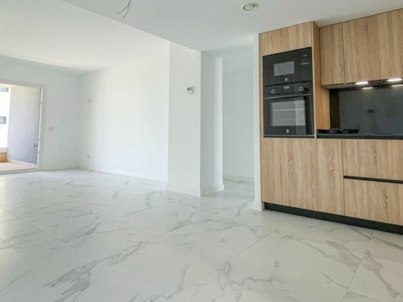 3-bedroom Apartment In Orihuela Costa, Spain (146 M²)