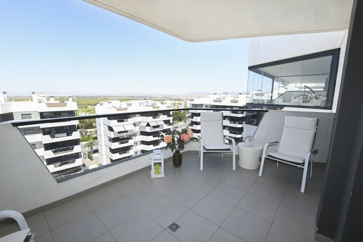 2-bedroom Apartment In Arenales Del Sol, Spain (64 M²)