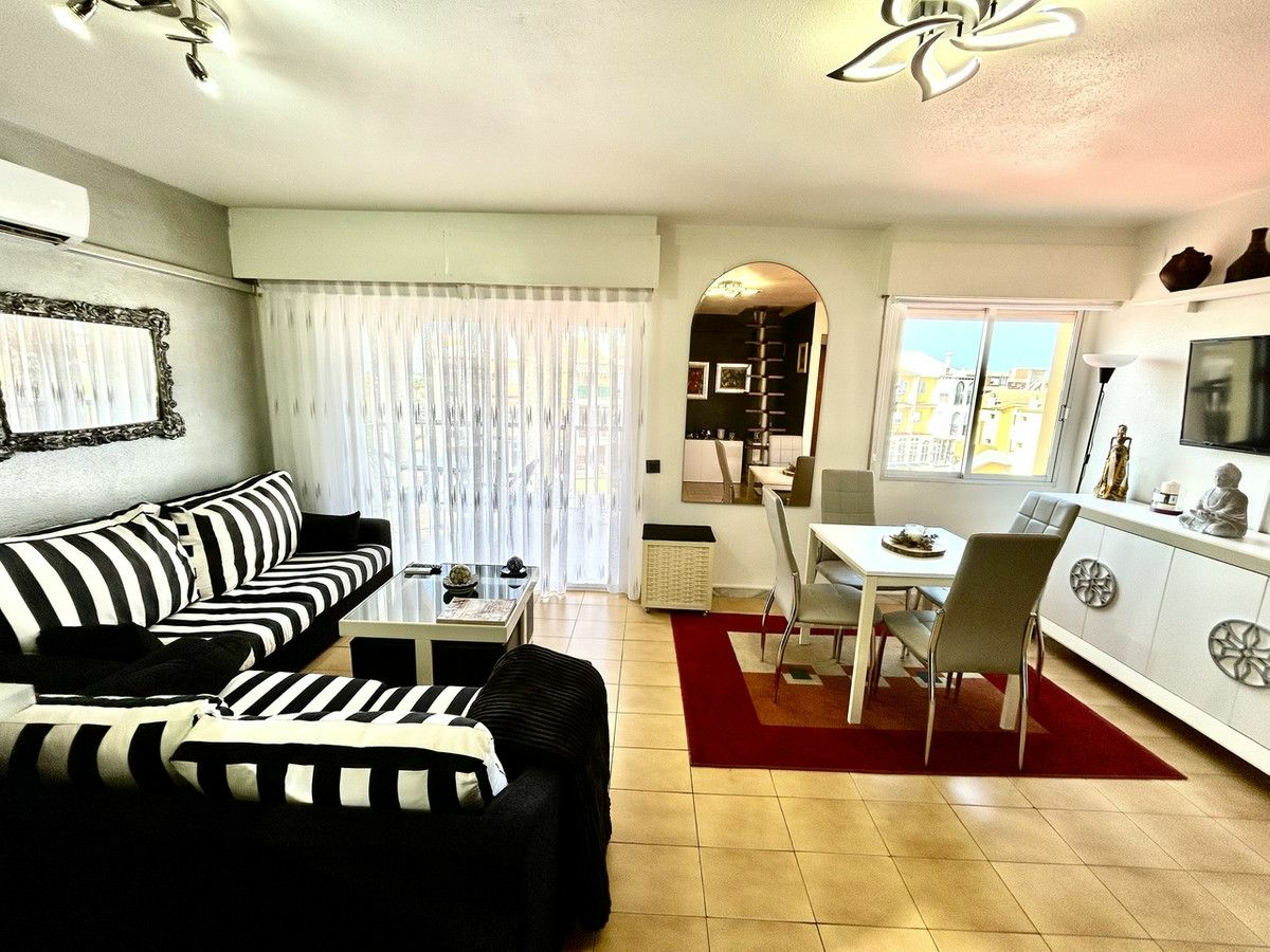1-bedroom Apartment In Torrevieja, Spain (57 M²)