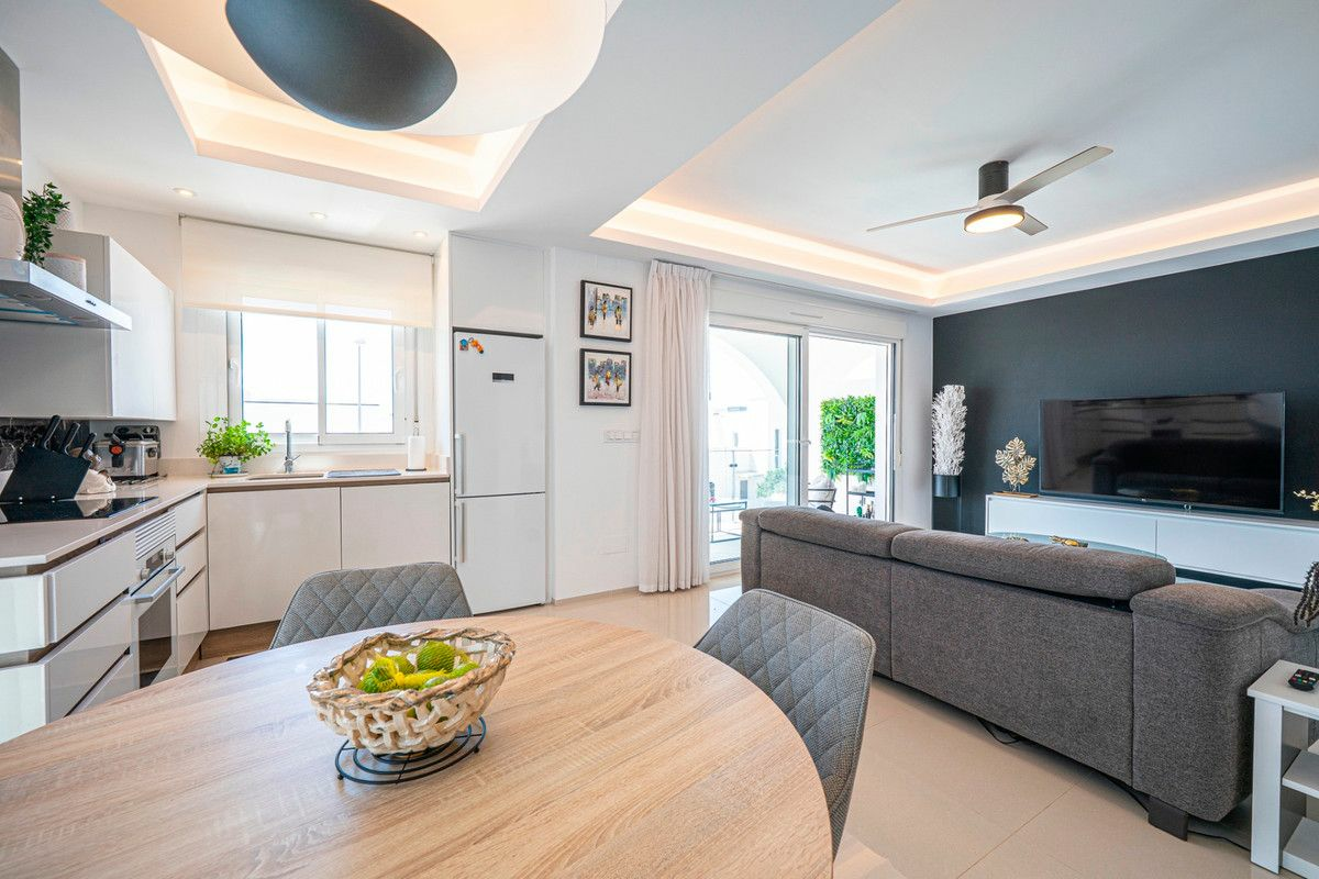 2-bedroom Apartment In Rojales, Spain (82 M²)