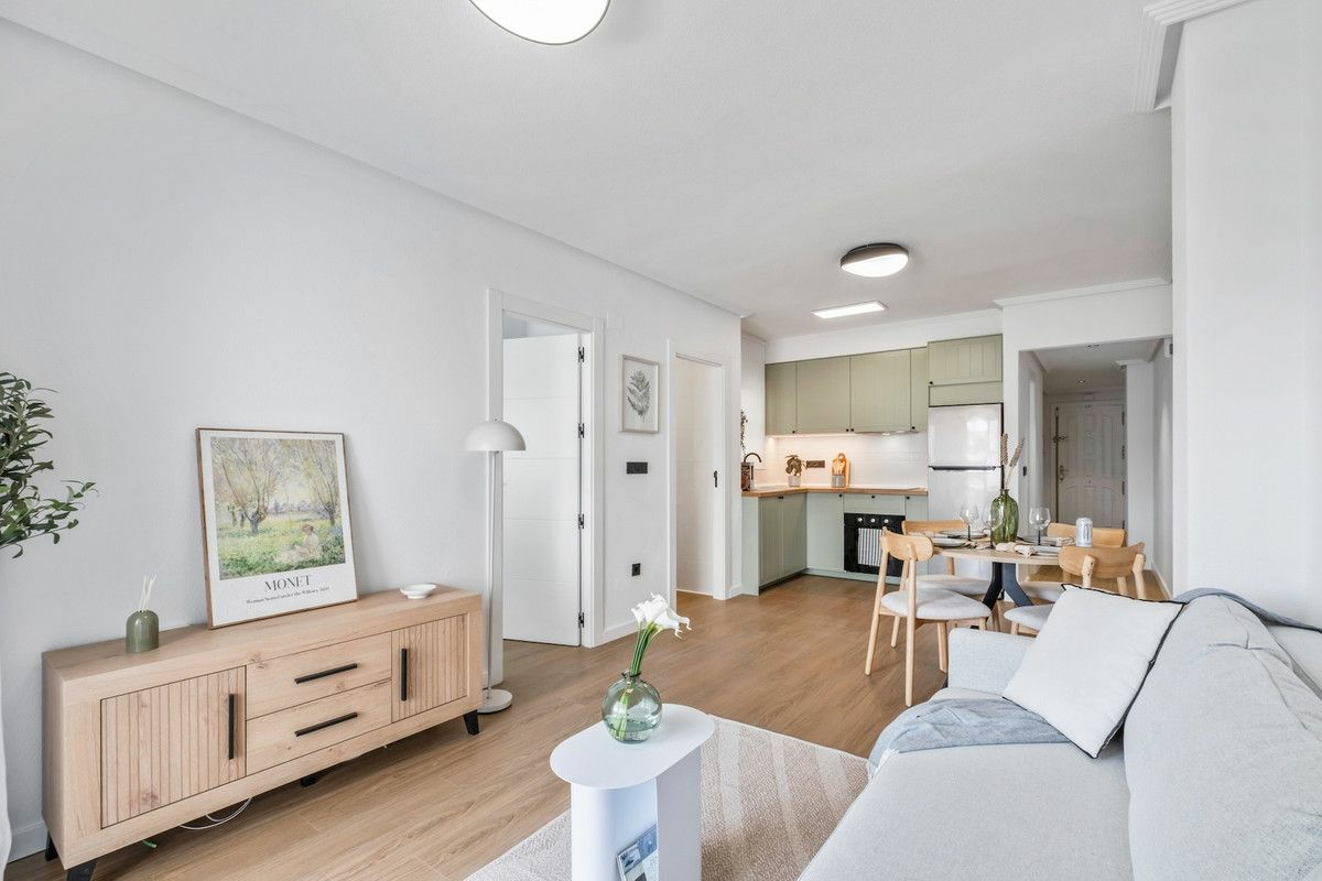2-bedroom Apartment In Orihuela Costa, Spain (68 M²)