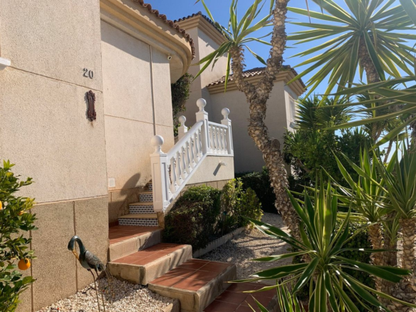 3-bedroom Villa In Orihuela Costa, Spain (120 M²)