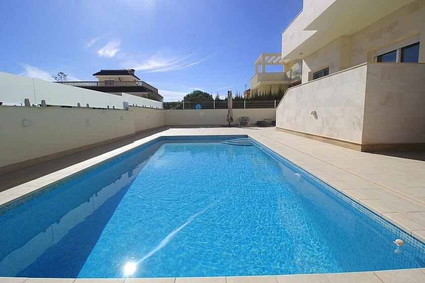 5-bedroom Villa In Orihuela Costa, Spain (306 M²)