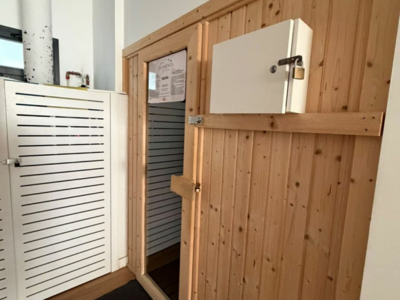 2-bedroom Apartment In Orihuela Costa, Spain (88 M²)