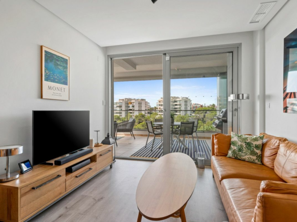 3-bedroom Apartment In Orihuela Costa, Spain (72 M²)