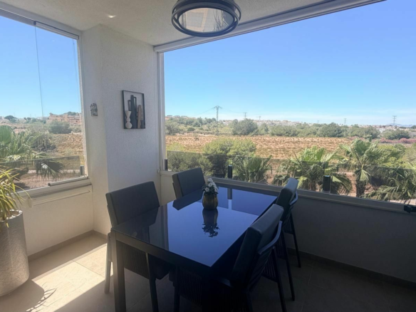 3-bedroom Apartment In Orihuela Costa, Spain (90 M²)