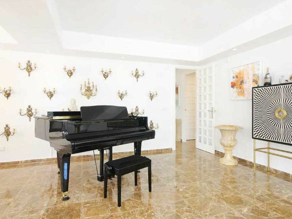 4-bedroom Villa In Santiago De La Ribera, Spain (473 M²)