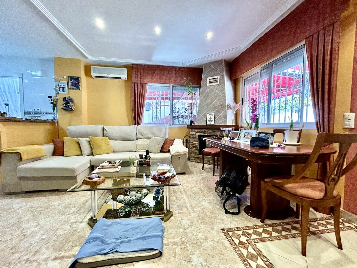 2-bedroom House In Orihuela Costa, Spain (71 M²)
