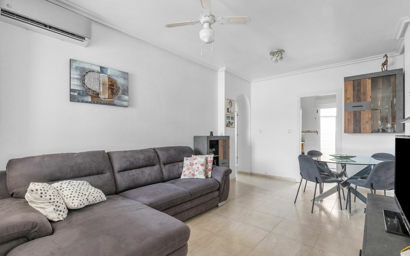 2-bedroom Apartment In Orihuela Costa, Spain (67 M²)