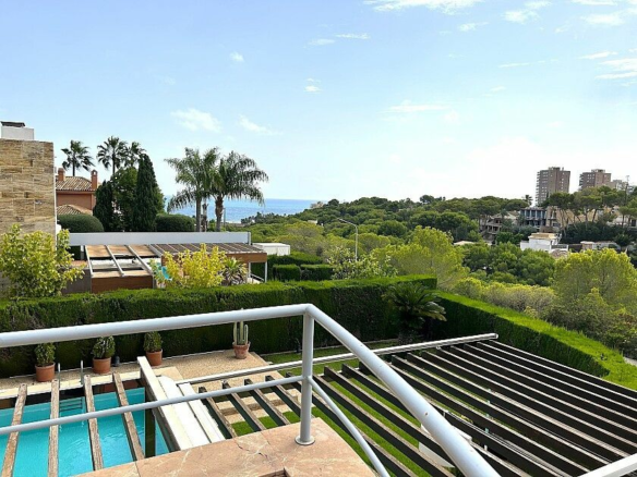 4-bedroom Villa In Orihuela Costa, Spain (413 M²)