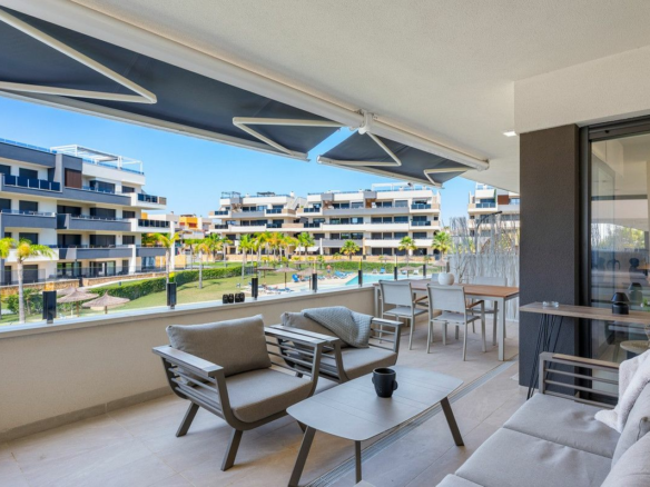 2-bedroom Apartment In Orihuela Costa, Spain (75 M²)