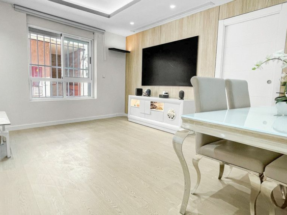 3-bedroom Apartment In Torrevieja, Spain (108 M²)