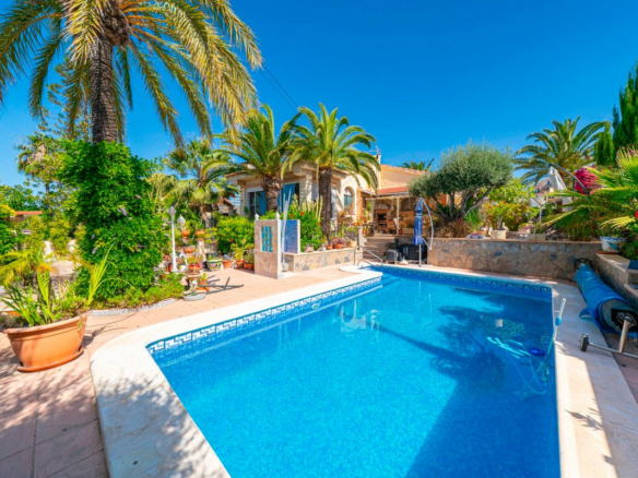 3-bedroom Villa In Rojales, Spain (146 M²)