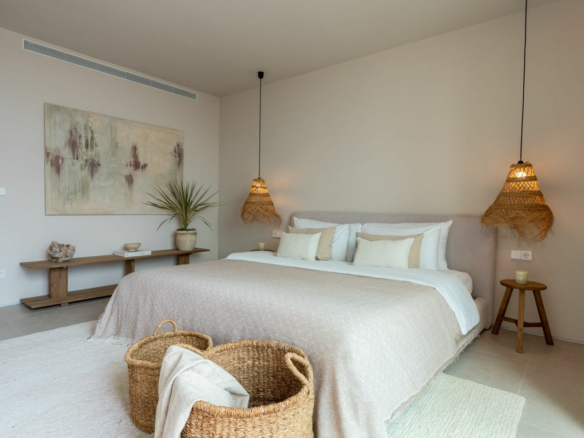 6-bedroom Villa In Ibiza, Spain (600 M²)