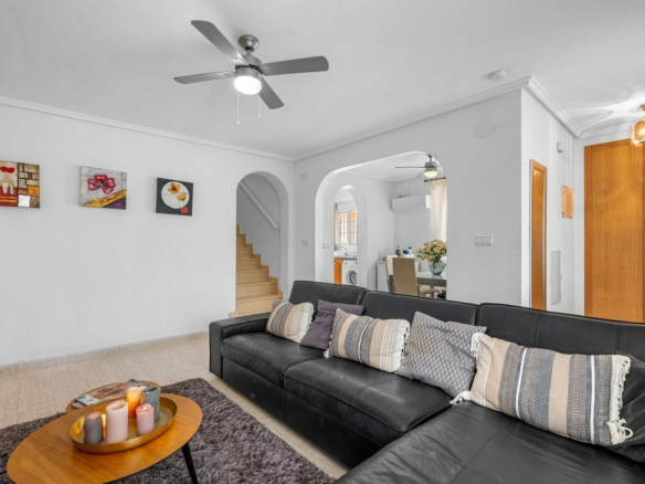3-bedroom Villa In Gran Alacant, Spain (195 M²)