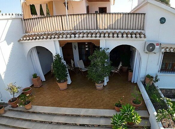 5-bedroom Villa In Orihuela Costa, Spain (750 M²)