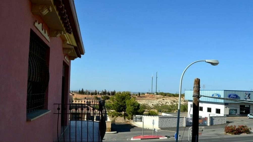 4-bedroom Villa In San Miguel De Salinas, Spain (245 M²)