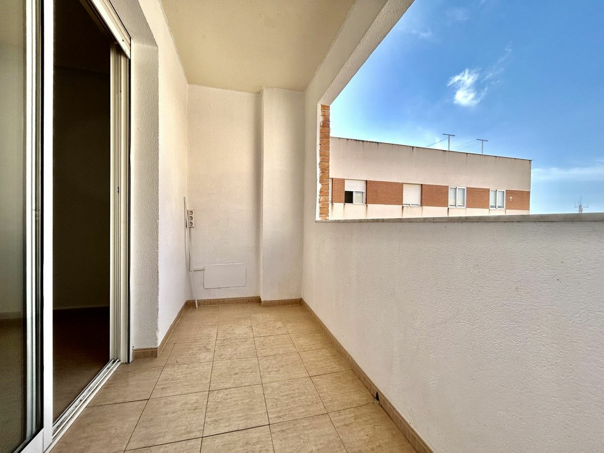 2-bedroom Apartment In Torrevieja, Spain (70 M²)