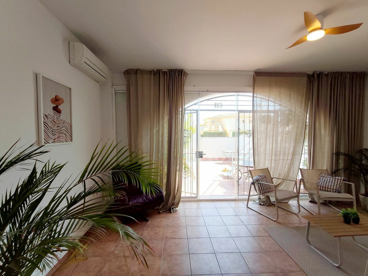 3-bedroom House In Orihuela Costa, Spain (95 M²)